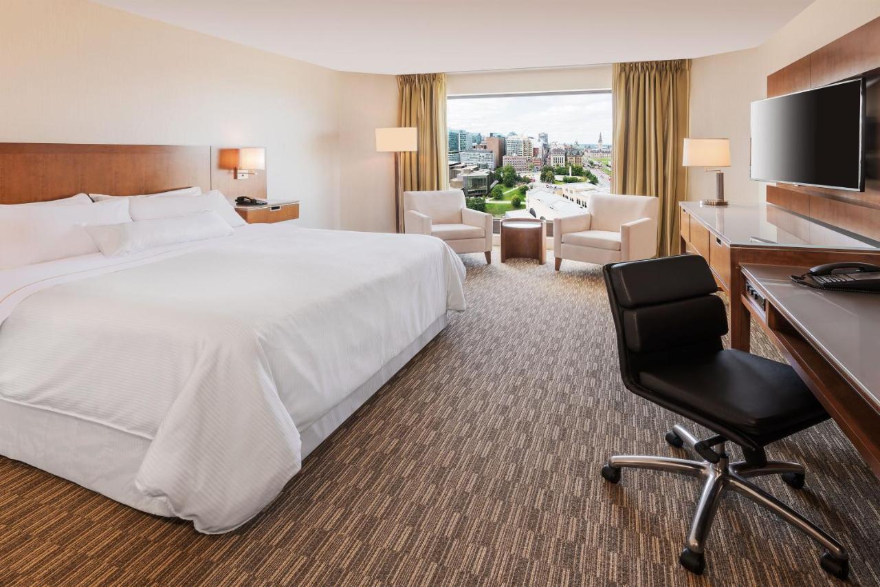 Deluxe Parliament View, Guest room, 1 King, Parliament view,1163224323:JPEG