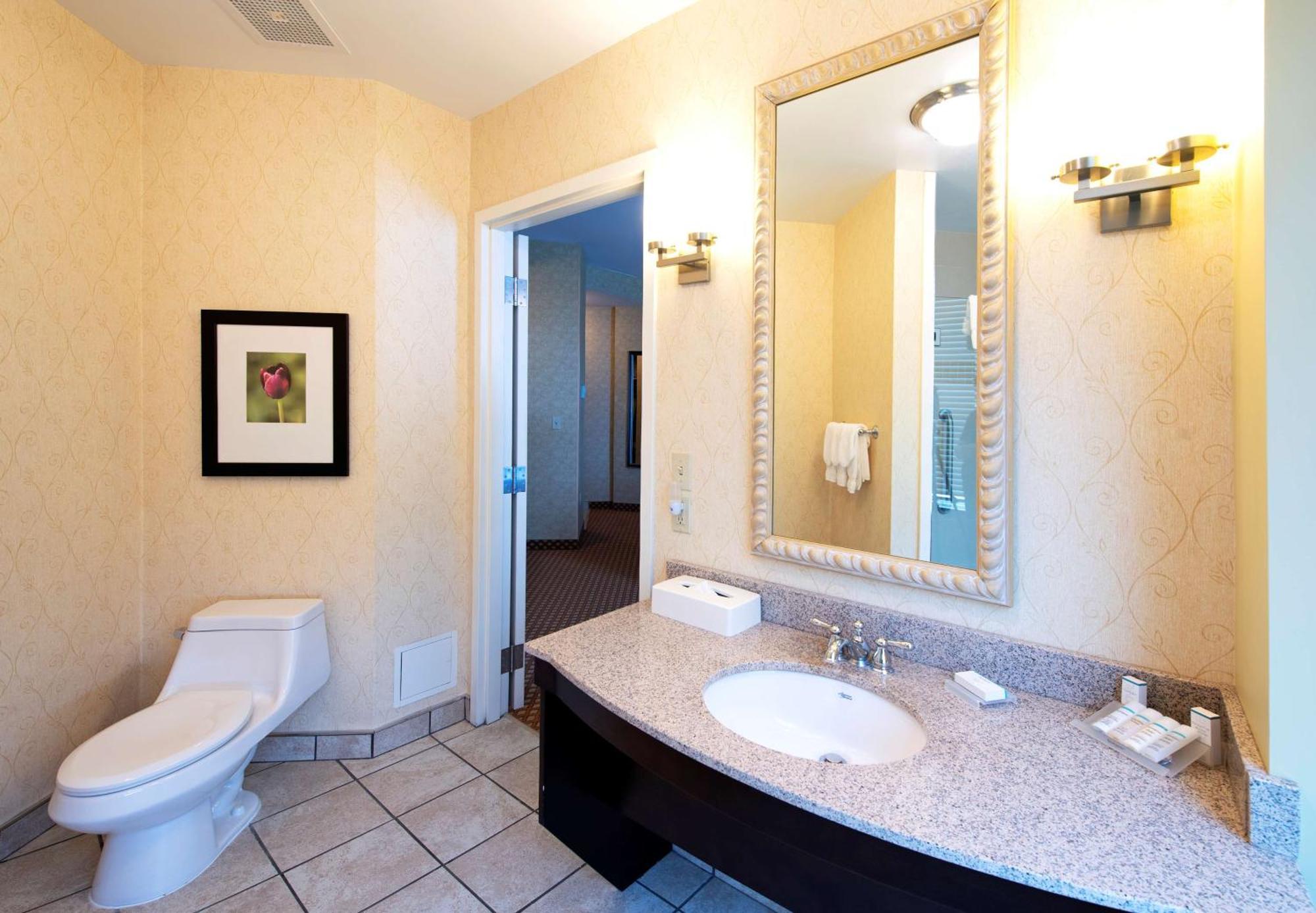 Standard King Room Walk Shower