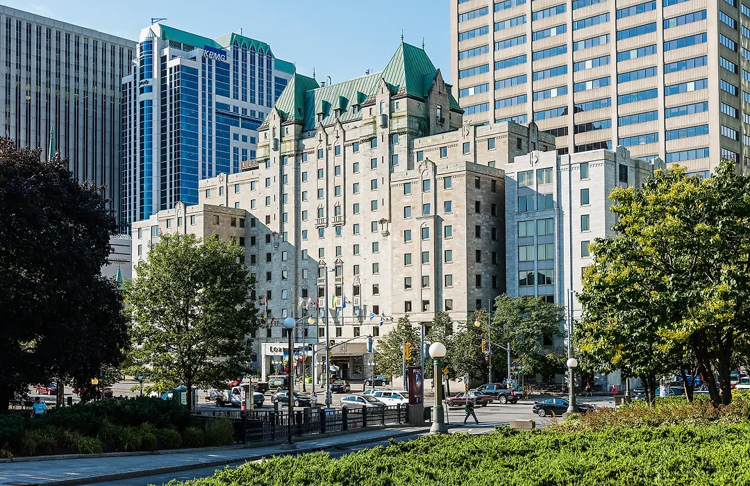 Lord Elgin Hotel-1