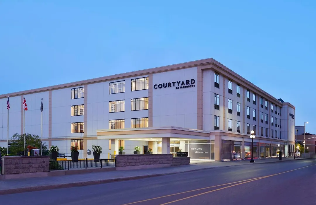 Courtyard By Marriott Ottawa Downtown-1