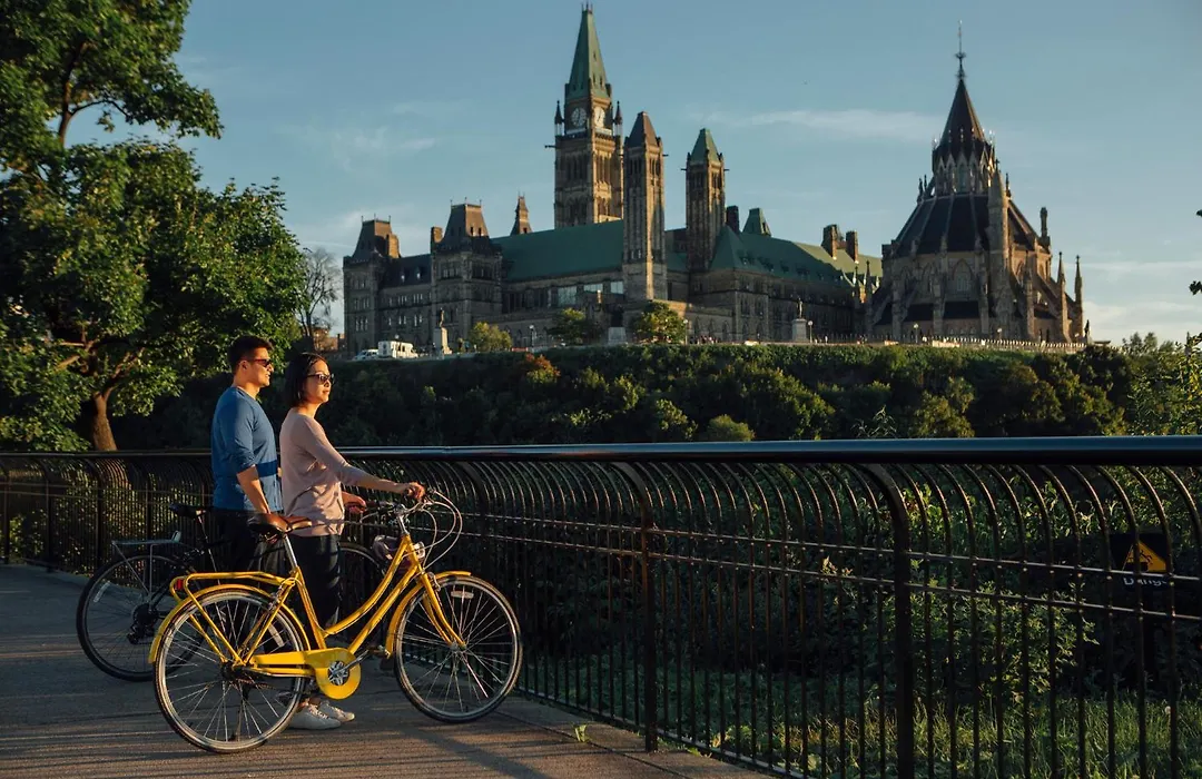 Holiday Inn Express & Suites Downtown Ottawa East By Ihg-1