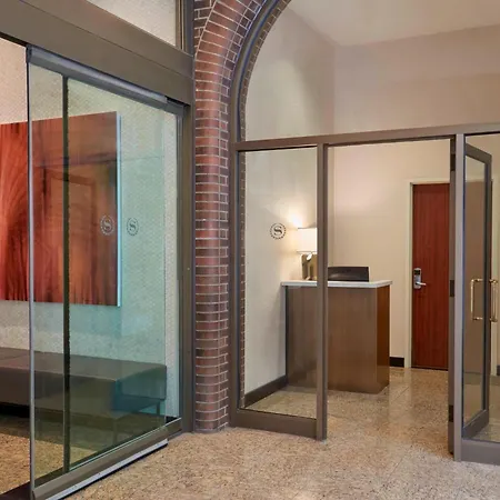 Sheraton Ottawa Hotel-2